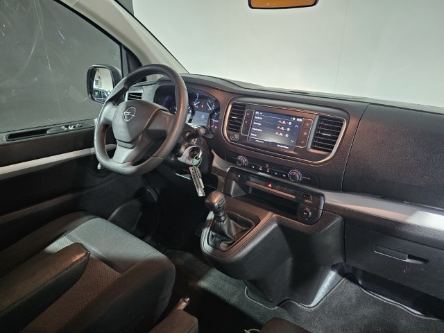 Opel Vivaro 2.0 Lichte vracht - 5 zitpl