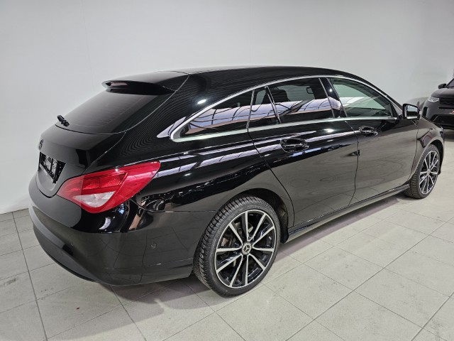 Mercedes CLA180