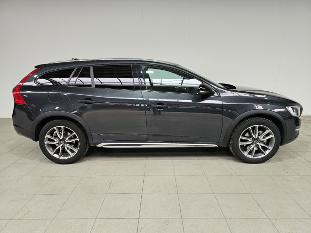 Volvo V60 2.0 Cross Country Geartronic
