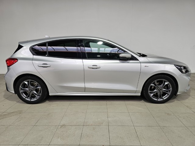 Ford Focus 1.0 Ecoboost ST Line