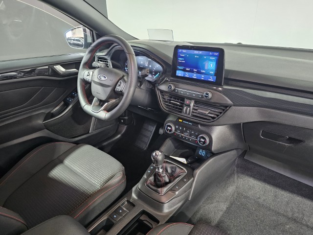 Ford Focus 1.0 Ecoboost ST Line