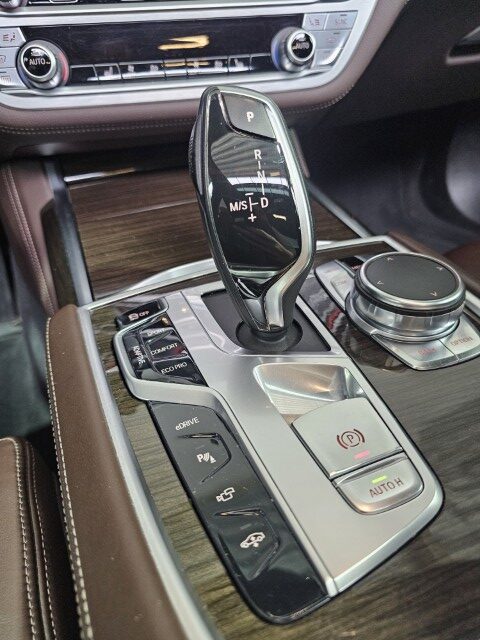 BMW 740e Plug In Hybrid Individual