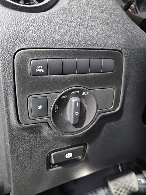 Mercedes Vito 116 CDi Lichte Vracht - 5 zitpl
