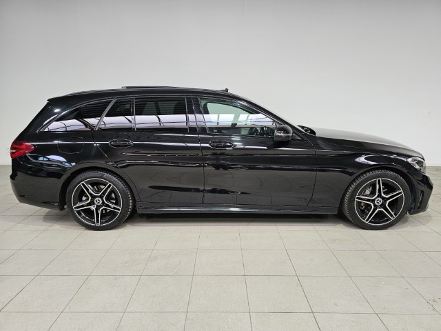 Mercedes C180 AMG PACK