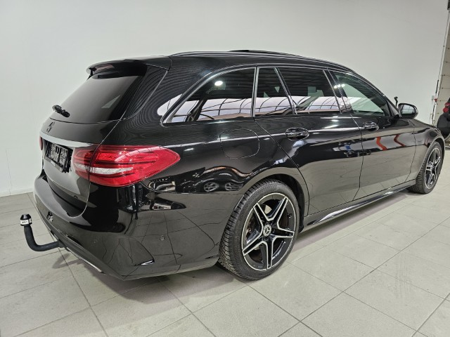 Mercedes C180 AMG PACK