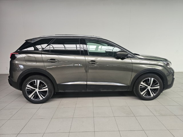 Peugeot 3008 1.5 BlueHDi Allure