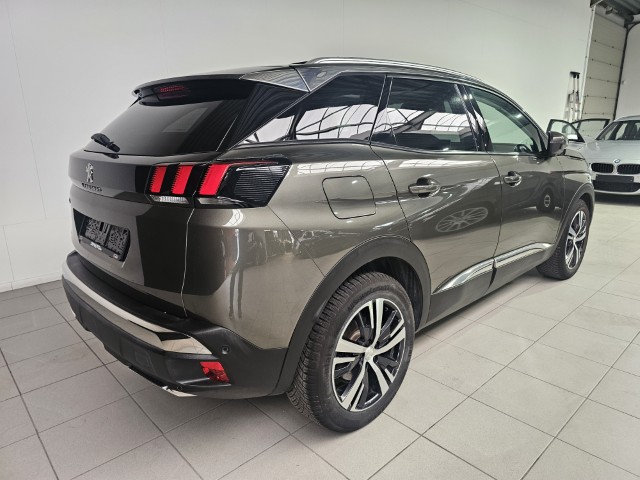 Peugeot 3008 1.5 BlueHDi Allure