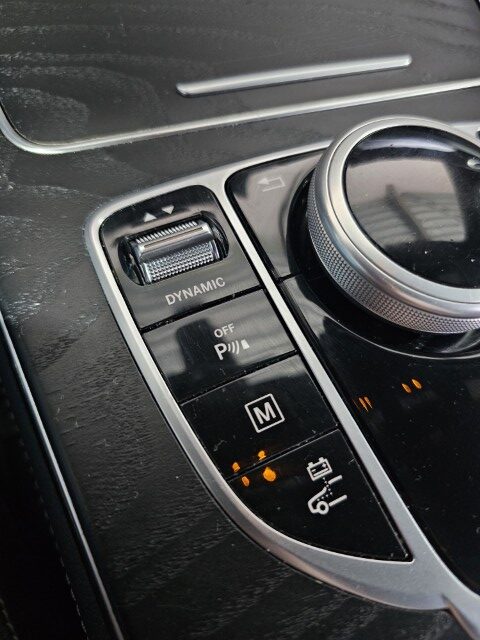 Mercedes GLC350e PHEV AMG PACK