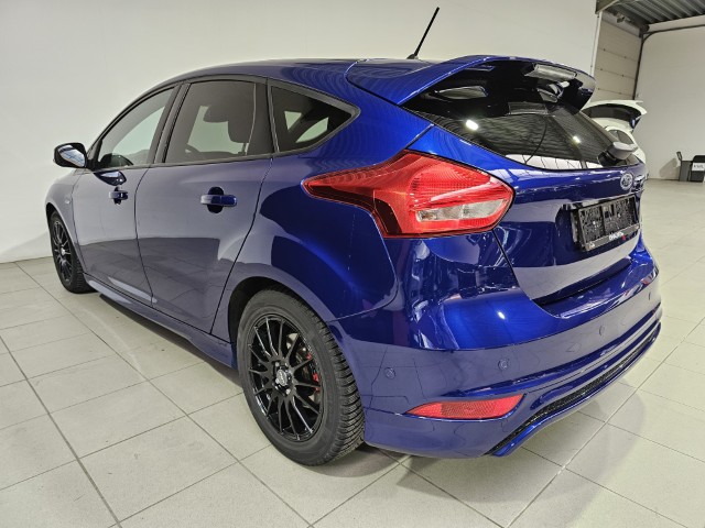 Ford Focus 1.0 Ecoboost ST Line