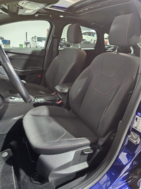 Ford Focus 1.0 Ecoboost ST Line