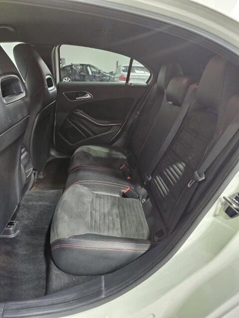 Mercedes A180 AMG PACK