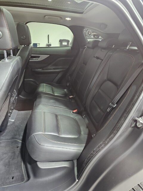 Jaguar F-Pace 2.0 AWD Prestige