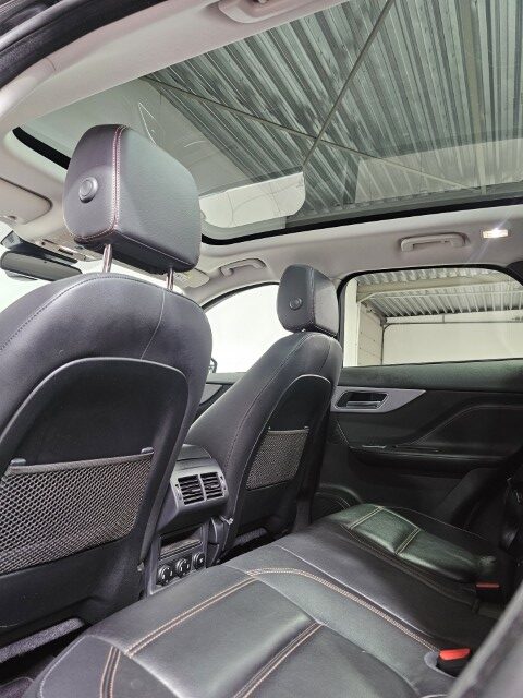 Jaguar F-Pace 2.0 AWD Prestige