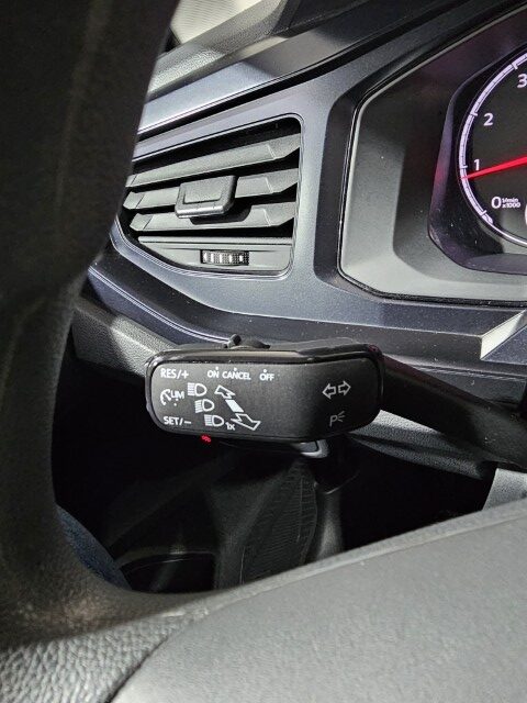 Volkswagen Polo 1.0i