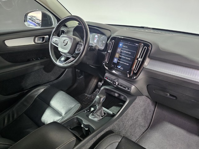 Volvo XC40 T3 Momentum
