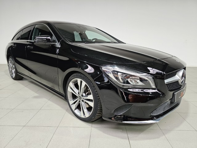 Mercedes CLA200 Urban Pack - Automaat
