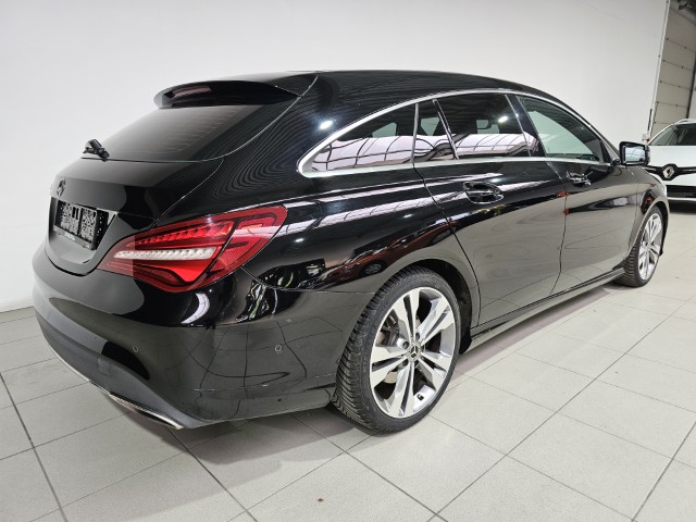 Mercedes CLA200 Urban Pack - Automaat