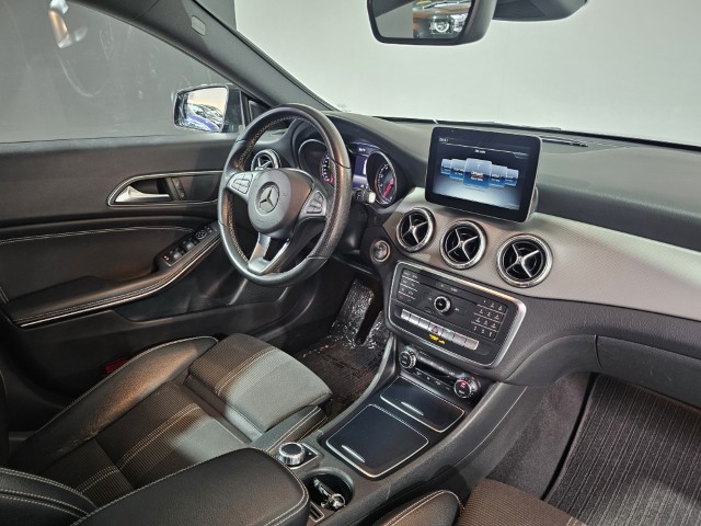 Mercedes CLA200 Urban Pack - Automaat