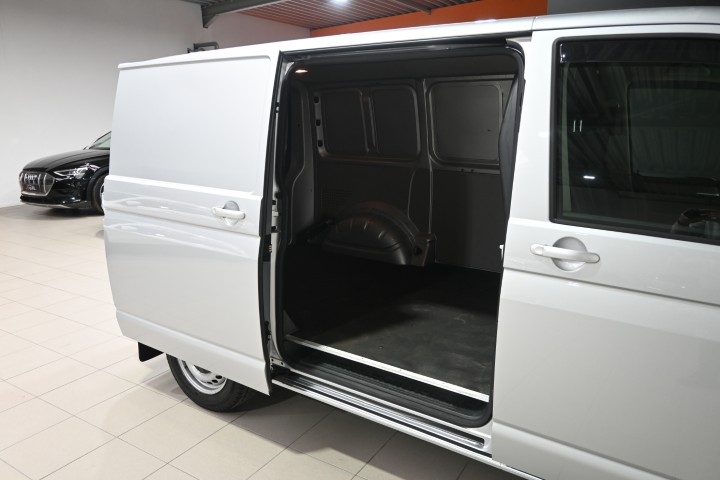 Volkswagen Transporter T6 2.0 TDi