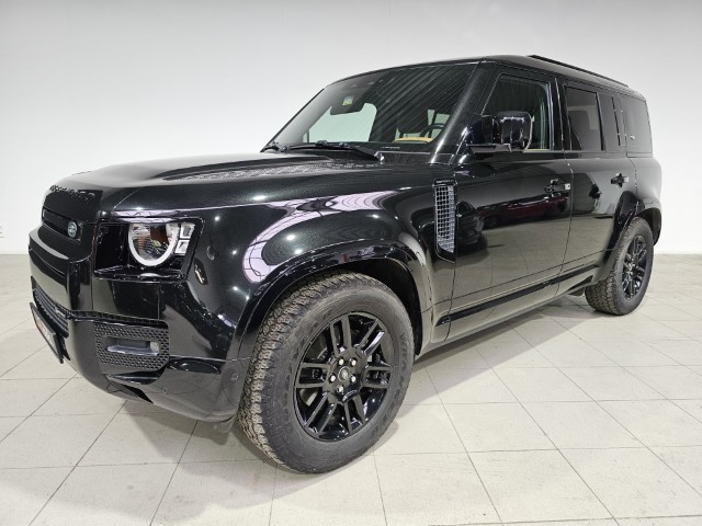 Land Rover Defender 110 3.0D MHEV D200 X Dynamic