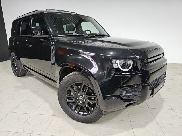 Land Rover Defender 110 3.0D MHEV D200 X Dynamic