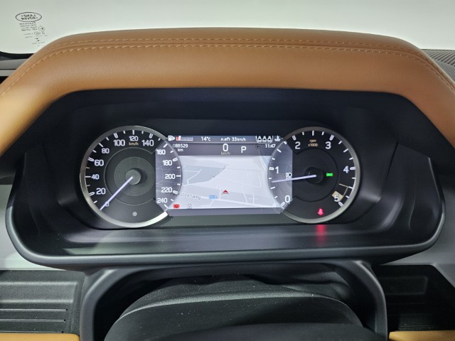 Land Rover Defender 110 3.0D MHEV D200 X Dynamic