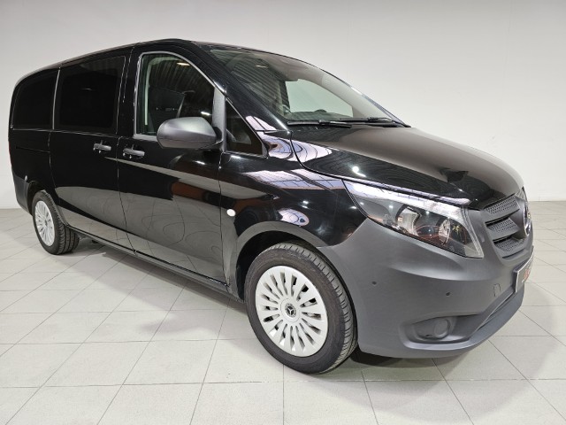 Mercedes Vito Tourer - Automaat - 9 zitplaatsen