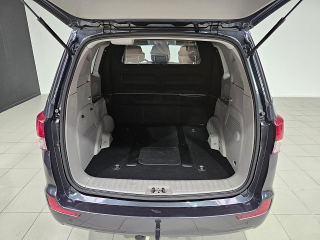Ssang Yong Rodius 2.2