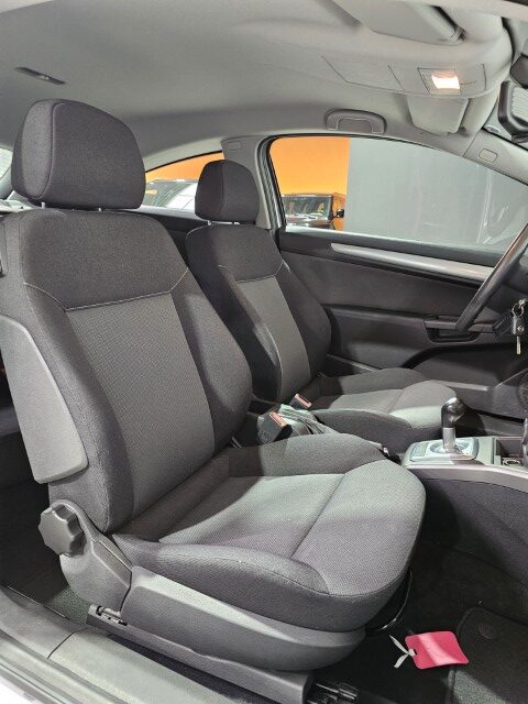 Opel Astra 1.4 GTC Automaat