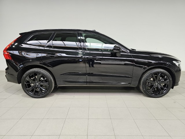 Volvo XC60 2.0 AWD T6 PHEV Plus Black Edition
