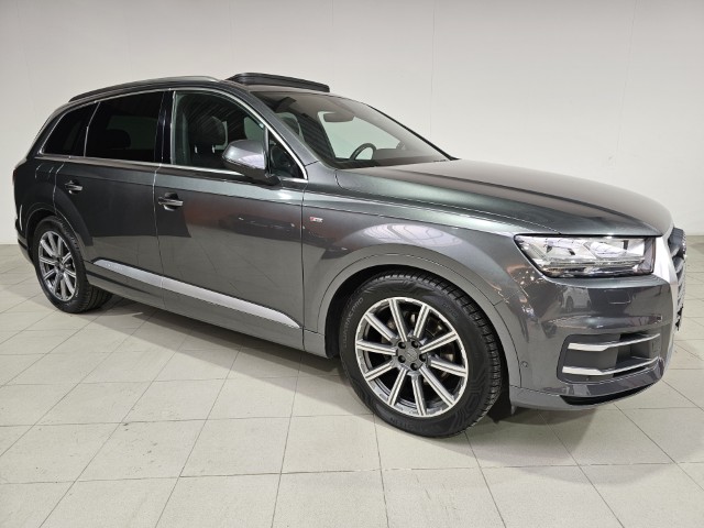 Audi Q7 3.0 TDi V6 Quattro Tiptronic S Line