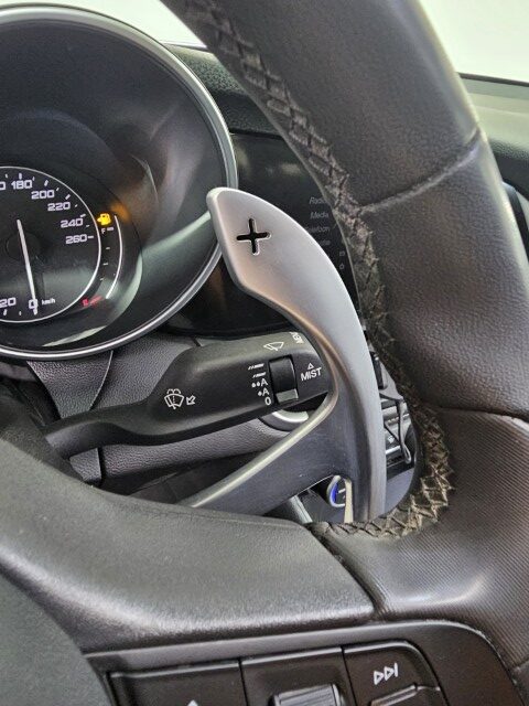 Alfa Romeo Giulia 2.0 T AWD Veloce