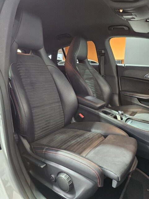 Mercedes CLA200d AMG PACK