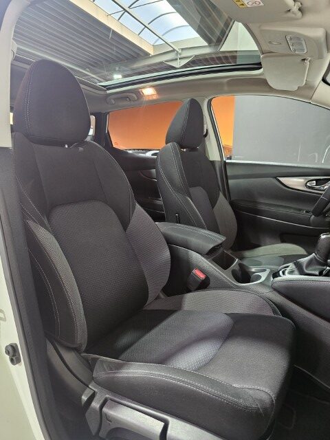 Nissan Qashqai 1.2 DIG-T 2WD