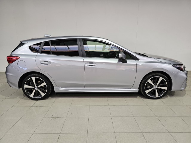 Subaru Impreza 1.6i Lineatronic