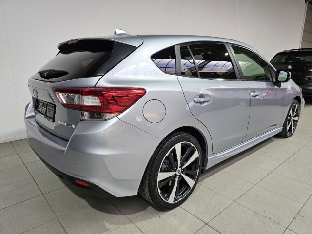 Subaru Impreza 1.6i Lineatronic