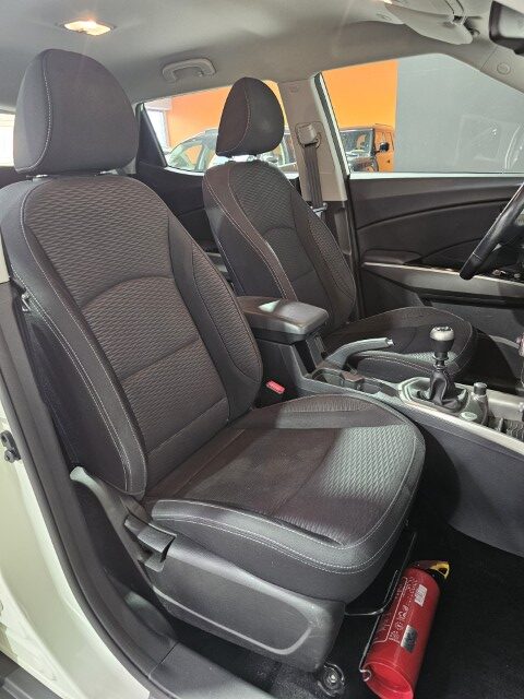 Ssang Yong Tivoli 1.6 XGi