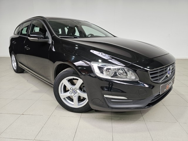 Volvo V60 D2