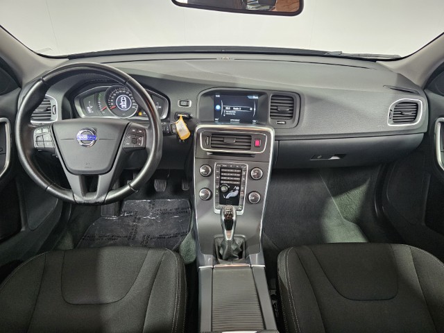 Volvo V60 D2