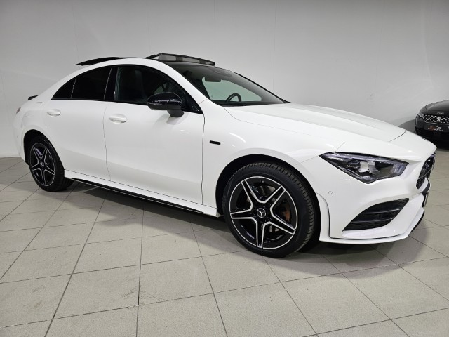 Mercedes CLA250e AMG PACK