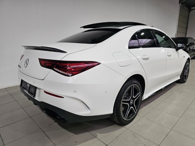 Mercedes CLA250e AMG PACK