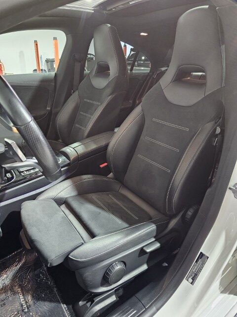 Mercedes CLA250e AMG PACK