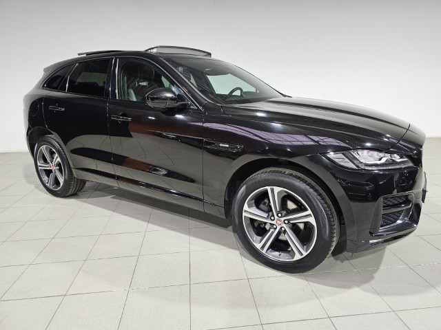 Jaguar F-Pace AWD 25t R-SPORT