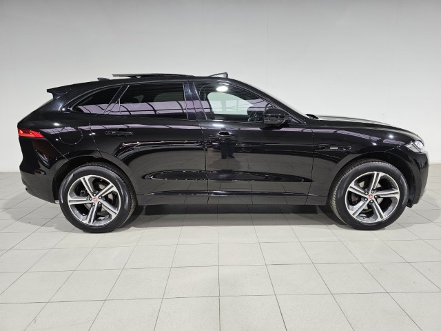 Jaguar F-Pace AWD 25t R-SPORT