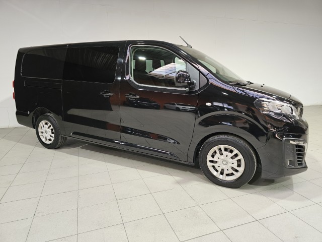 Peugeot Expert 2.0 Dubbele cabine 5 zitplaatsen - Automaat