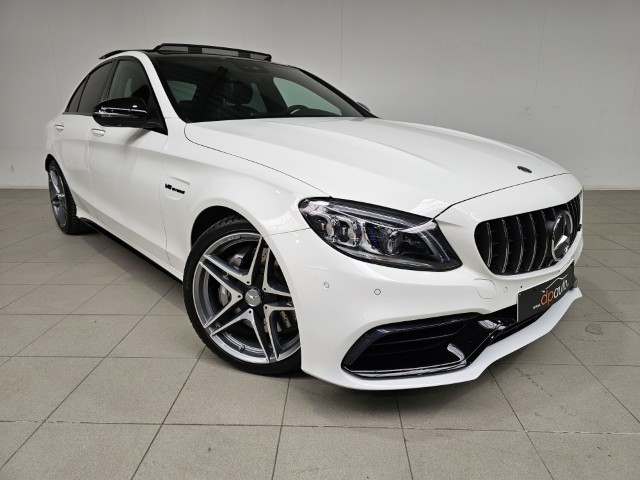 Mercedes C63 AMG V8 Turbo