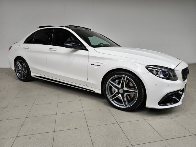 Mercedes C63 AMG V8 Turbo