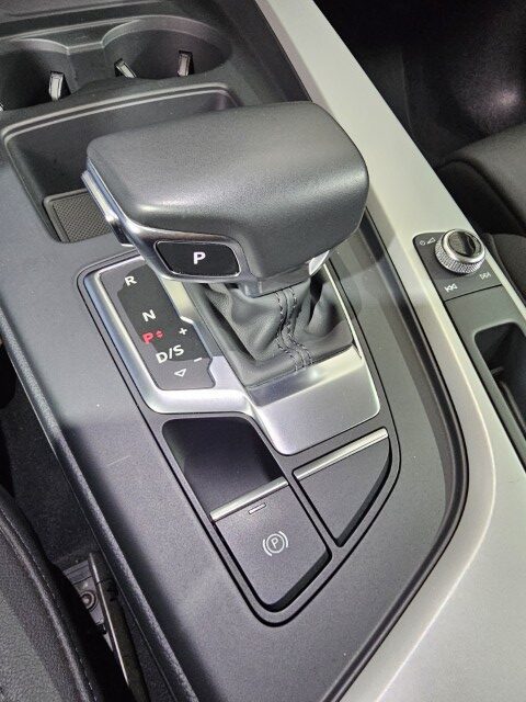 Audi A4 Avant 2.0 TDi S Tronic