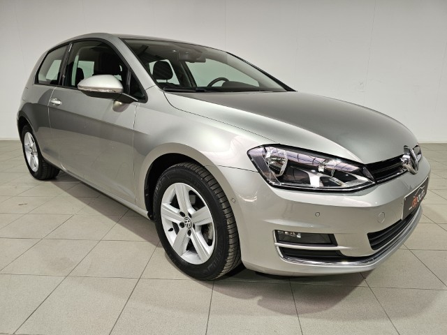 Volkswagen Golf 1.2 TSI