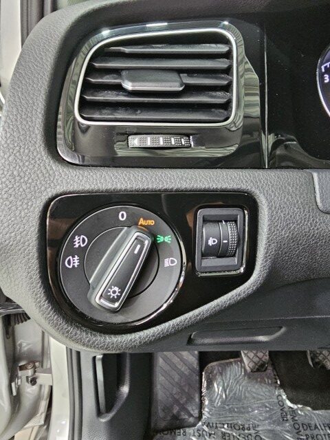 Volkswagen Golf 1.2 TSI